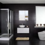 Дизайн ванной комнаты для белой сантехники
