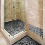 Мозаика в ванной комнате имитация галечного камня