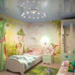 Оформление детской комнаты с фотообоями и натяжным потолком