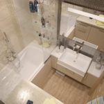 Современный дизайн ванной комнаты комбинация разной плитки