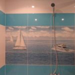 вариант необычного стиля ванной комнаты с облицовкой плиткой картинка