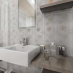 идея необычного интерьера ванной комнаты с облицовкой плиткой фото