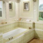 пример необычного дизайна ванной комнаты с облицовкой плиткой фото