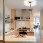 Дизайн проходной кухни в частном доме