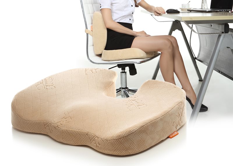 Подушка под спину для офисного стула