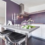 Интерьер кухни в фиолетовом цвете