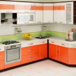 Морковные фасады кухонной мебели