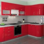 Красная мебель для кухни в частном доме