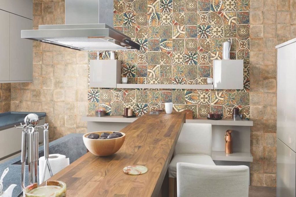 Плитка на стене в кухне дизайн