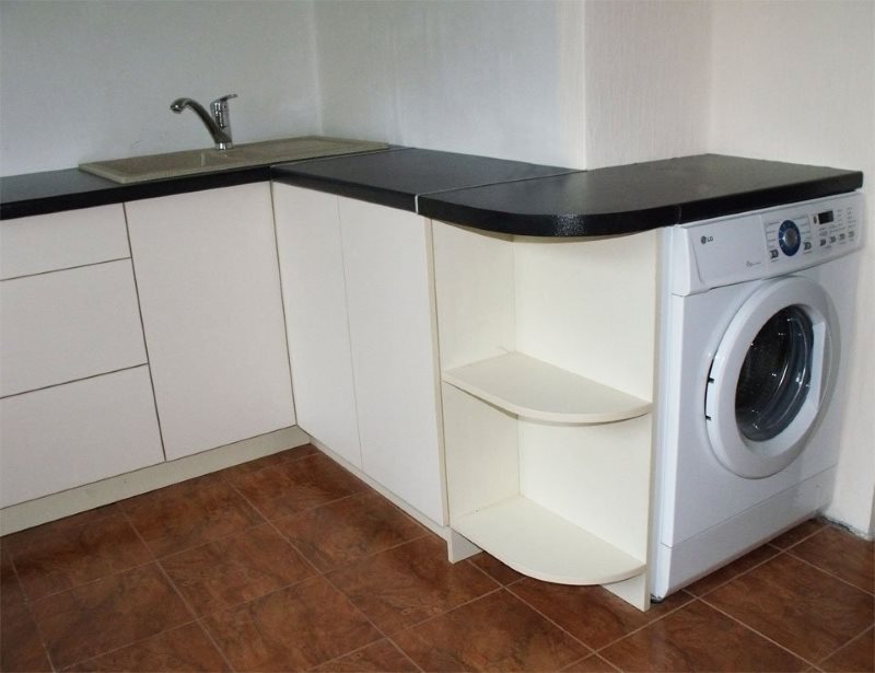Встраиваемая стиральная машина на кухне под столешницей размеры фото