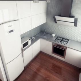 Двухкамерный холодильник в кухонном гарнитуре