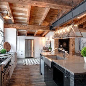 кухня в деревянном доме идеи фото