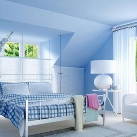 спальня в голубом цвете варианты