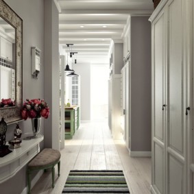 узкий коридор в квартире фото дизайн