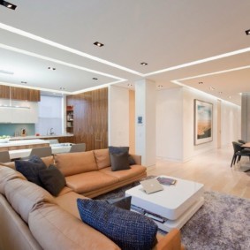 потолок в гостиной дизайн идеи