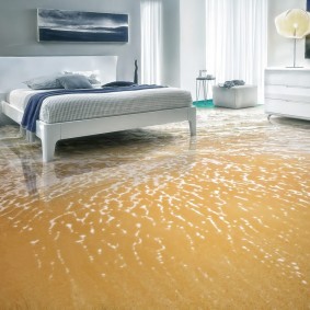 Трехкомпонентный наливной пол в спальне квартиры