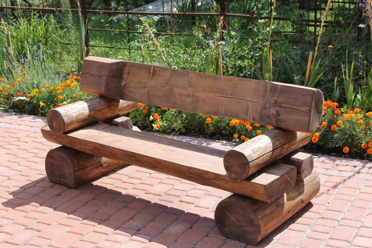 мебель из дерева для дачи сада