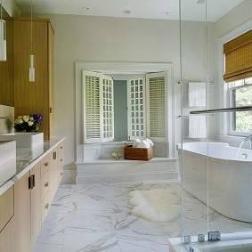 мраморный пол в ванной