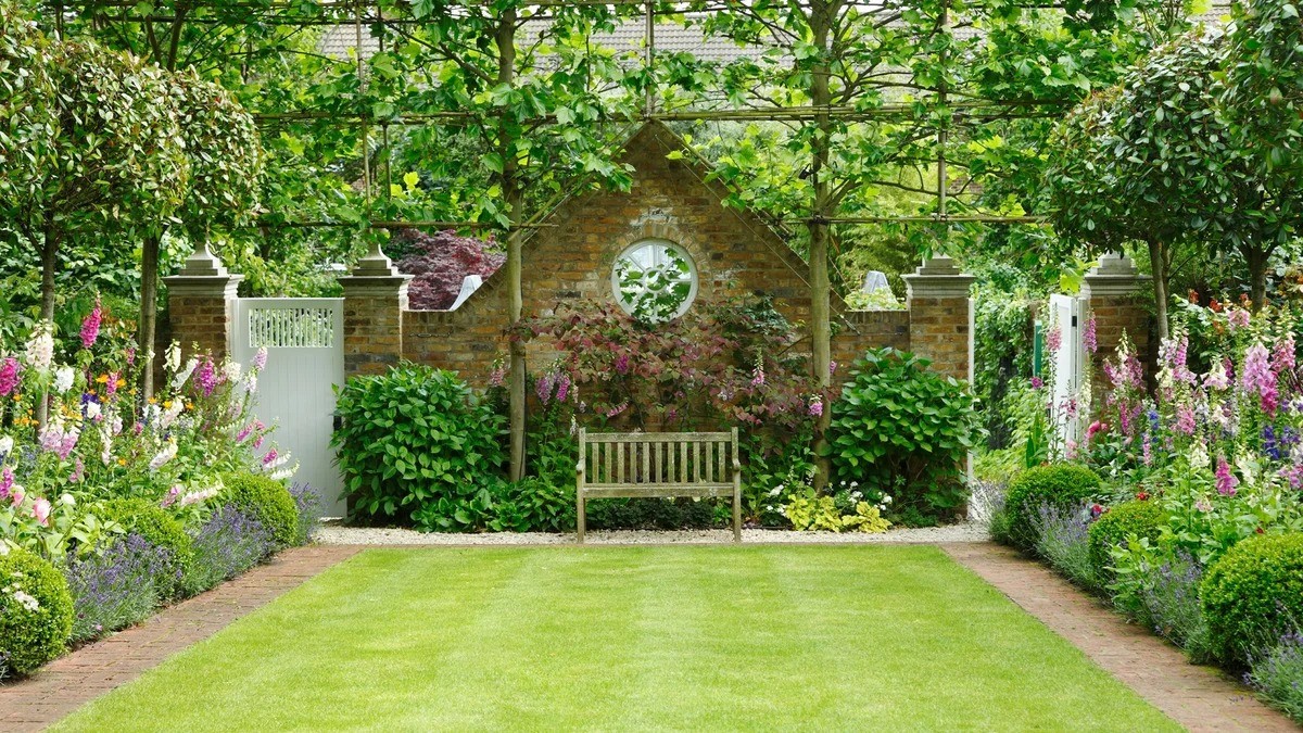 сад в английском стиле