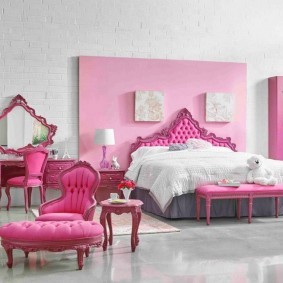 спальня в серо розовых тонах оформление фото