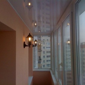 освещение на балконе обзор