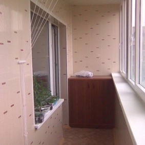 отделка балкона пластиковыми панелями виды дизайна