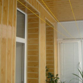 отделка балкона пластиковыми панелями декор идеи