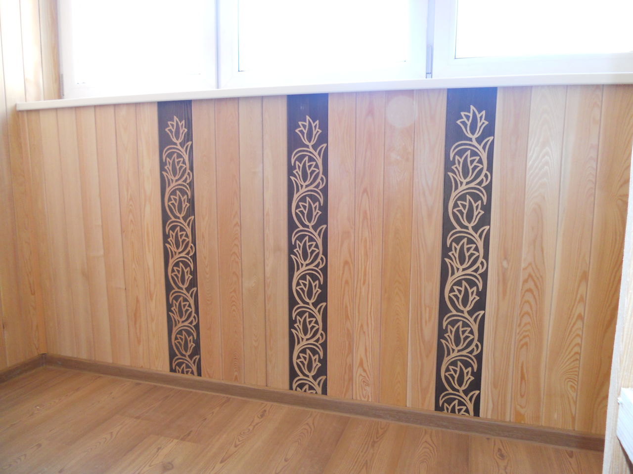 отделка мдф панелями деревянного дома