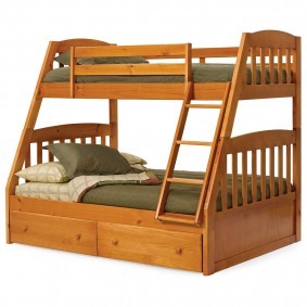 Деревянная кровать для двоих детей