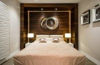 стена за кроватью в спальне дизайн идеи