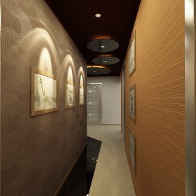 узкий коридор в квартире декор фото