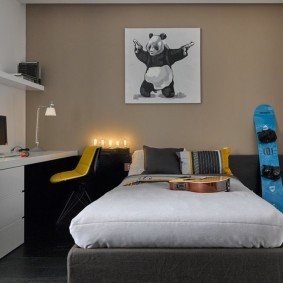 Декор спальни в современной квартире