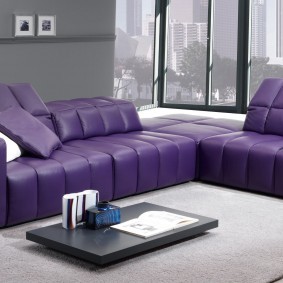 Угловой диван с обивкой из эко-кожи
