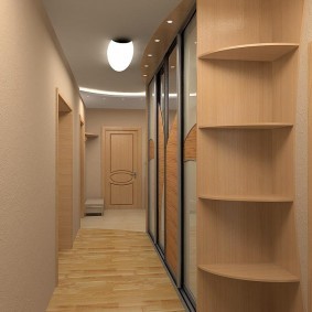 Длинный коридор со шкафом купейного типа