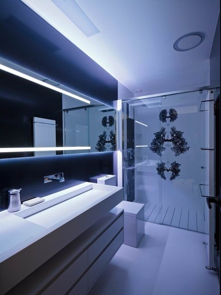 Освещение ванной комнаты в стиле хай тек
