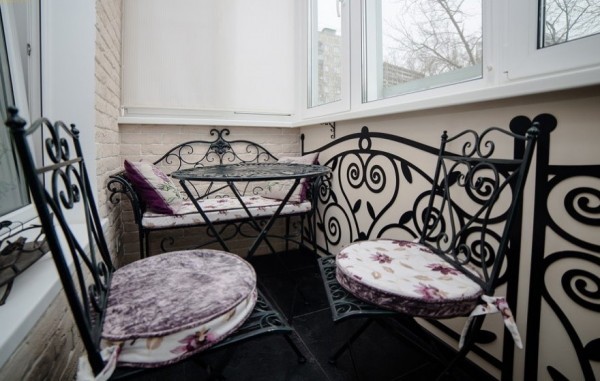 Кованная мебель для балкона
