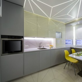 Лаконичный гарнитур с серыми фасадами