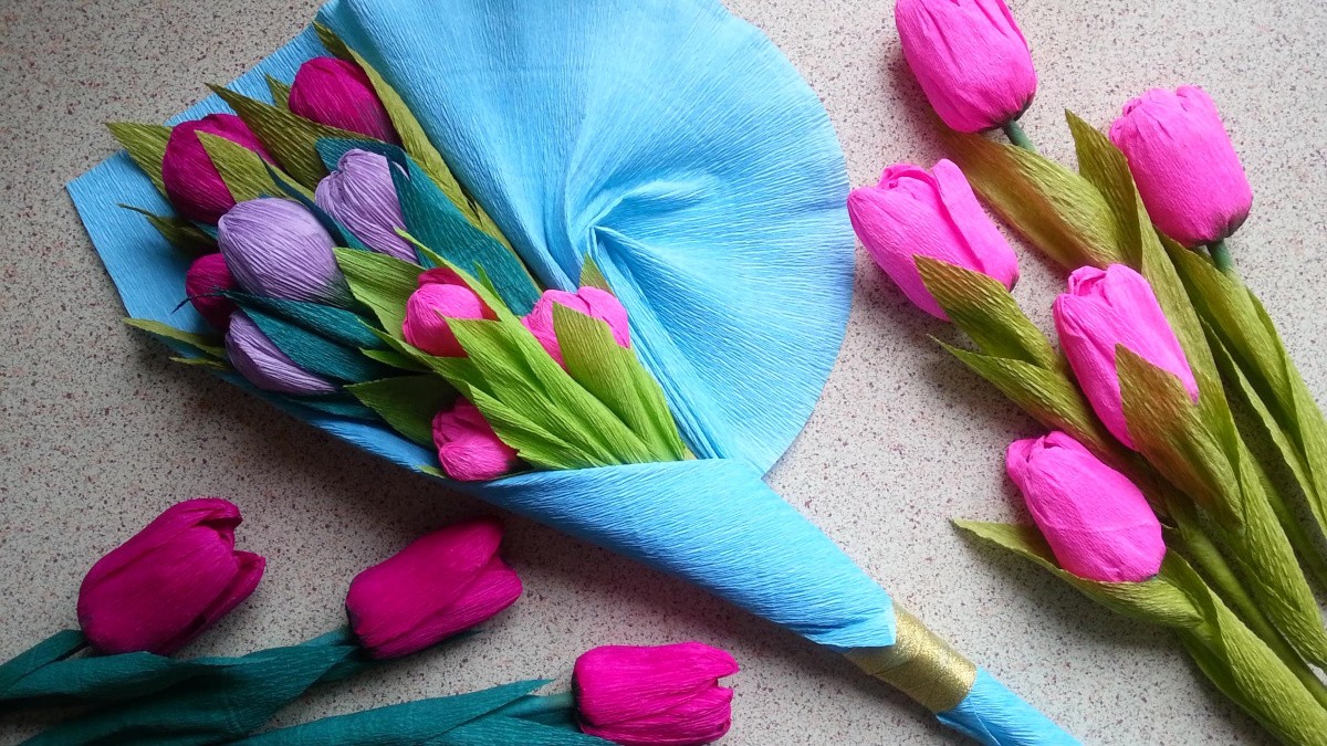 Как сделать красивые цветы из гофрированной бумаги